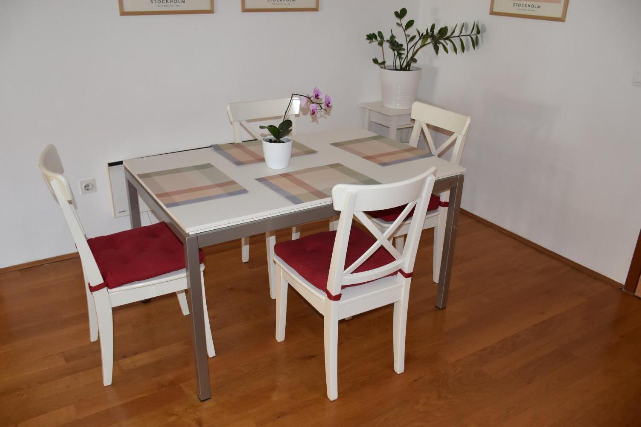 Apartman Tina Leilighet Poreč Eksteriør bilde